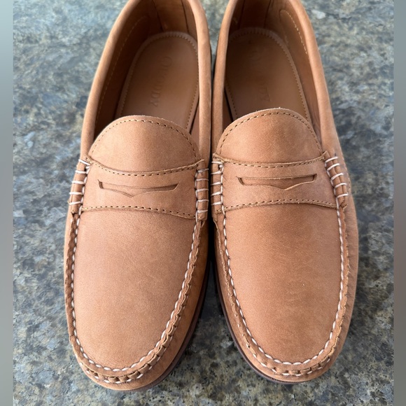 Quoddy Men's Tan Loafers - Picture 2 of 9
